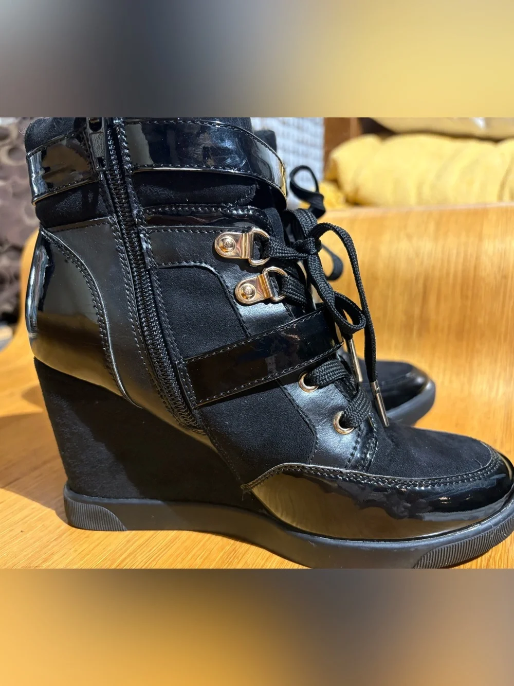 ShoeDazzle Black High-Top Wedge Sneakers Multi-Strap Gold Buckles Size 6